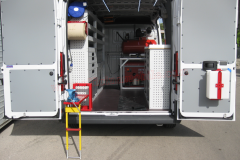 Allestimento officina mobile per furgoni come Fiat Ducato, Peugeot Boxer, Citroën Jumper, Mercedes Sprinter, Volkswagen Crafter, Renault Master, Iveco Daily, Nissan NV400, Opel Movano, Ford Transit, Fiat Doblo, Renault Trafic, Nissan Interstar, Ford Custom, Nissan NV2500, Volkswagen Transporter, Toyota Proace, Mercedes Vito.